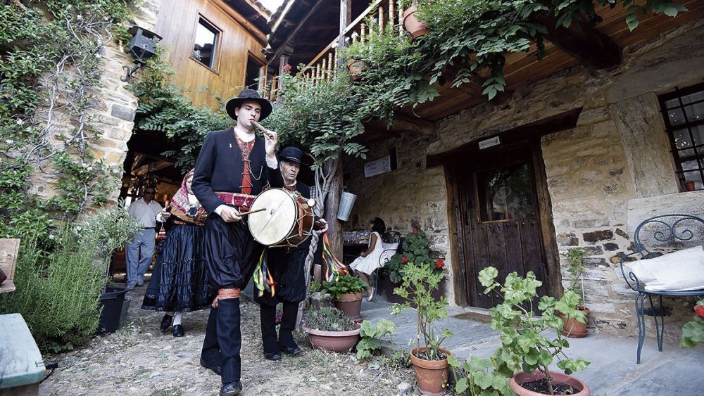 una oportunidad para descubrir la belleza de los patios maragatos. | SAUL AREN