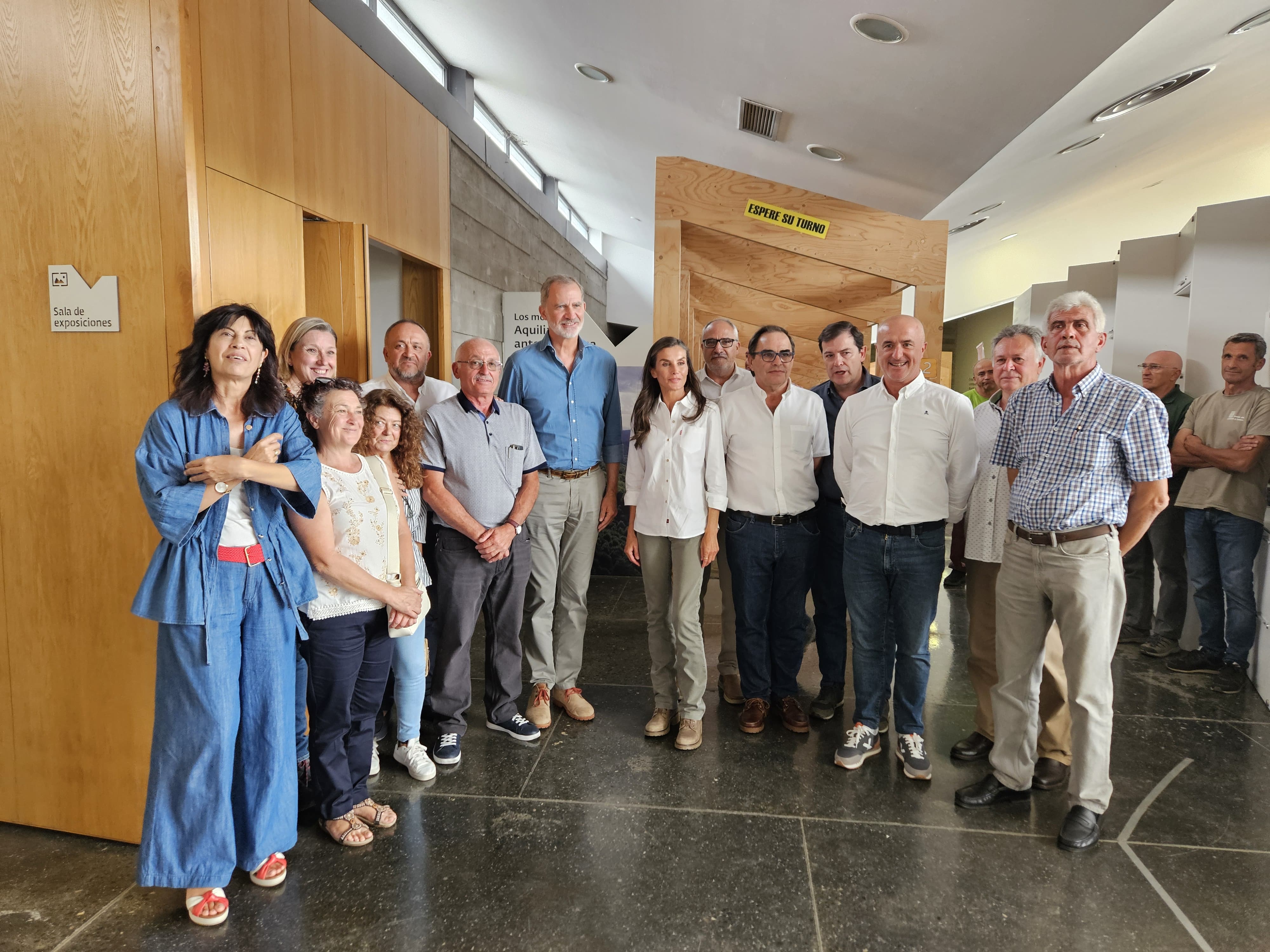 Visita de los reyes a Las Médulas tras el incendio