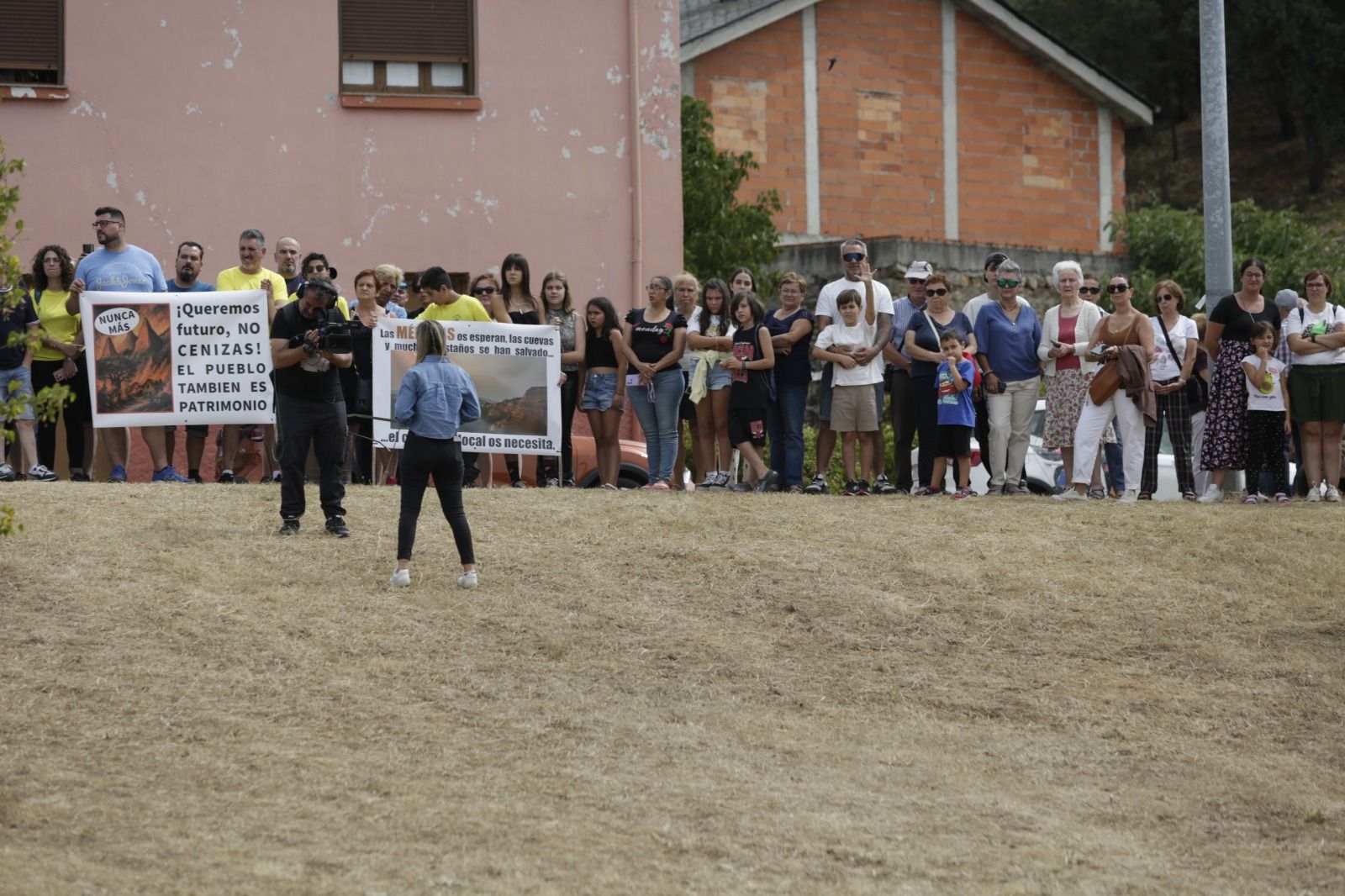 Protesta vecinal ante la visita de los reyes a Las Médulas 