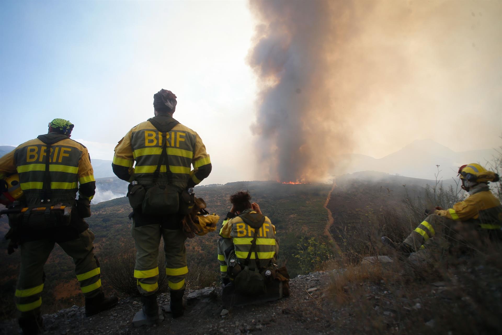 Otro incendio forestal en La Baña, La Cabrera, anterior a este foco. | CARLOS CASTRO (EUROPA PRESS)