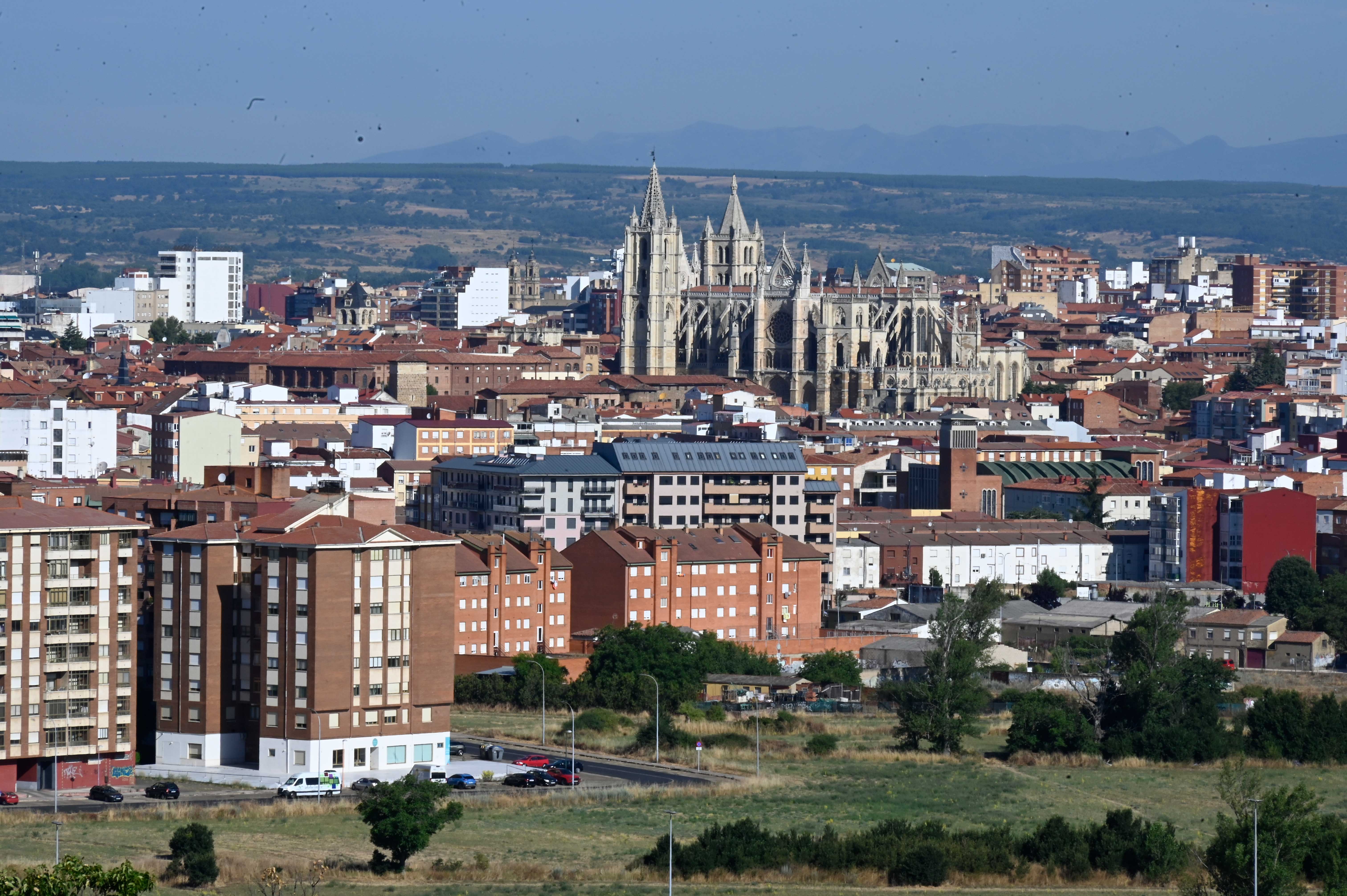 Alquilar una habitación en León supone un desembolso mensual de 270 euros. | SAÚL ARÉN