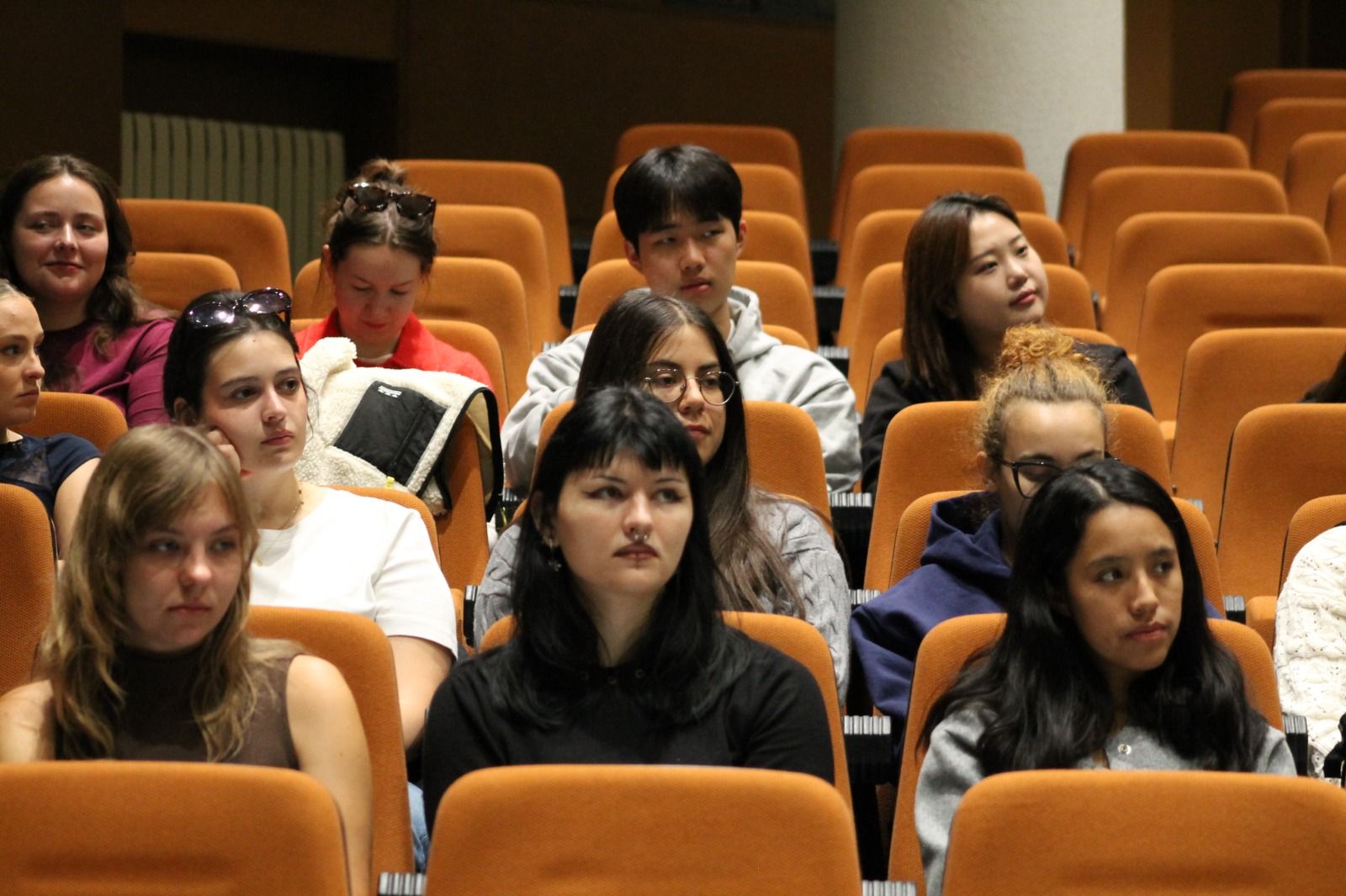 Acto de Bienvenida Estudiantes Internacionales ULE | L.N.C Acto de Bienvenida Estudiantes Internacionales ULE | L.N.C