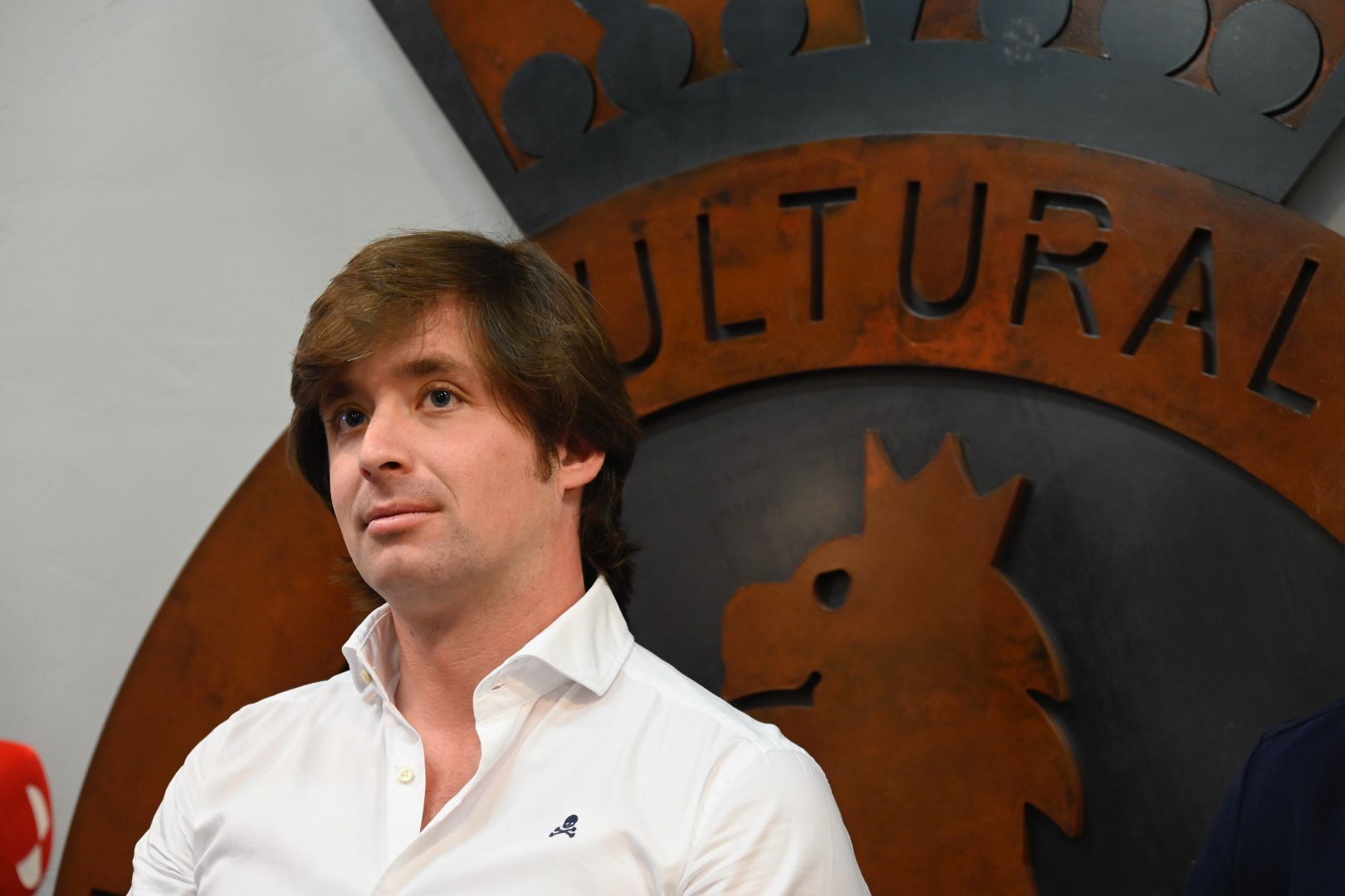 Manzanera, director deportivo de la Cultural, durante una comparecencia de final de mercado. | SAÚL ARÉN