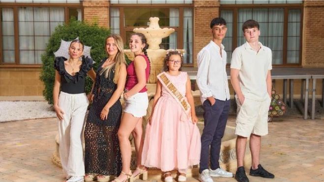 Reinas y reyes de las fiestas de Nuestra Señora del Socorro