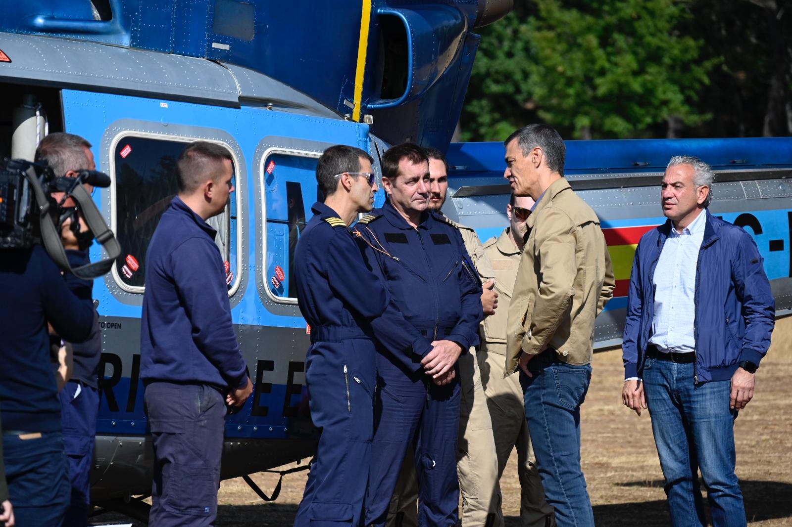 Pedro Sánchez, en su visita a la BRIF de Tabuyo del Monte | SAUL ARÉN