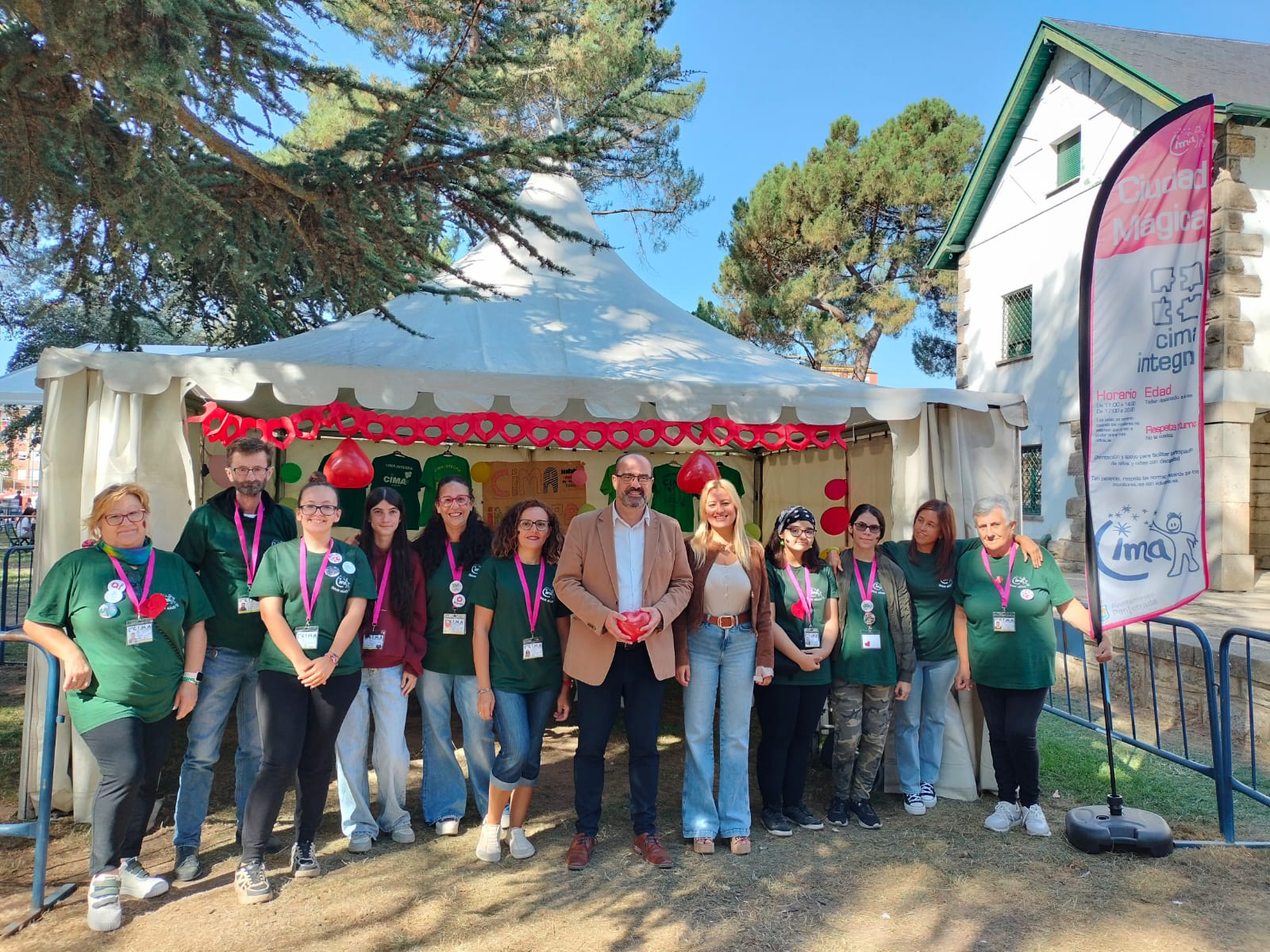 Visita del alcalde a Cima Integra.