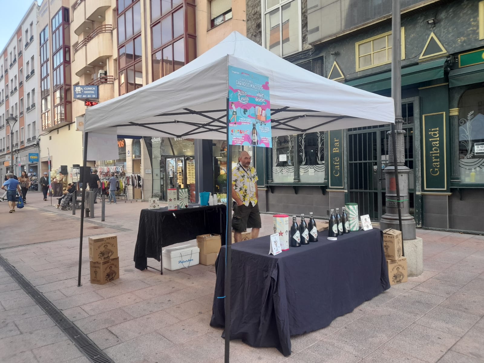 Las catas del vermut berciano fueron un aliciente en la cita. | MAR IGLESIAS