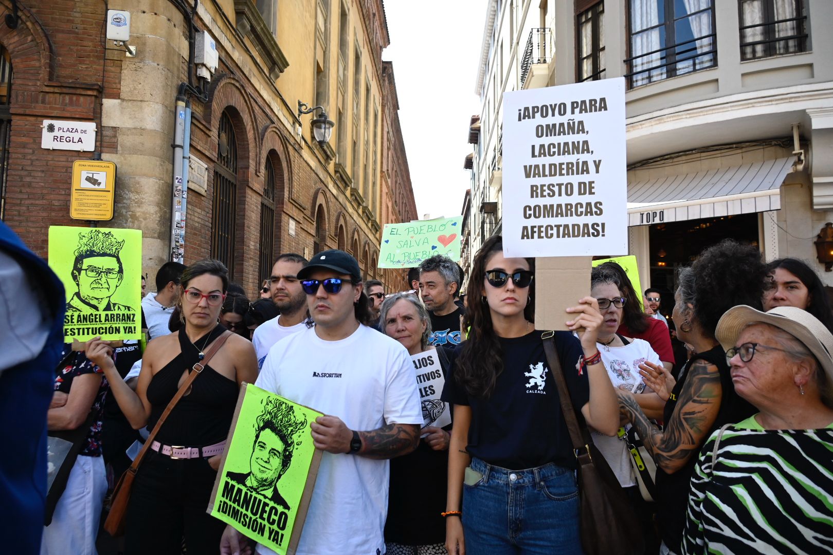 Manifestación de brigadistas en la Plaza de Regla