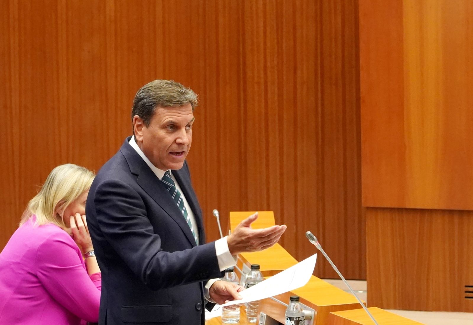 Intervención del consejero de Economía Carlos Fernández Carriedo en el Pleno de las Cortes | Miriam Chacón (Ical)