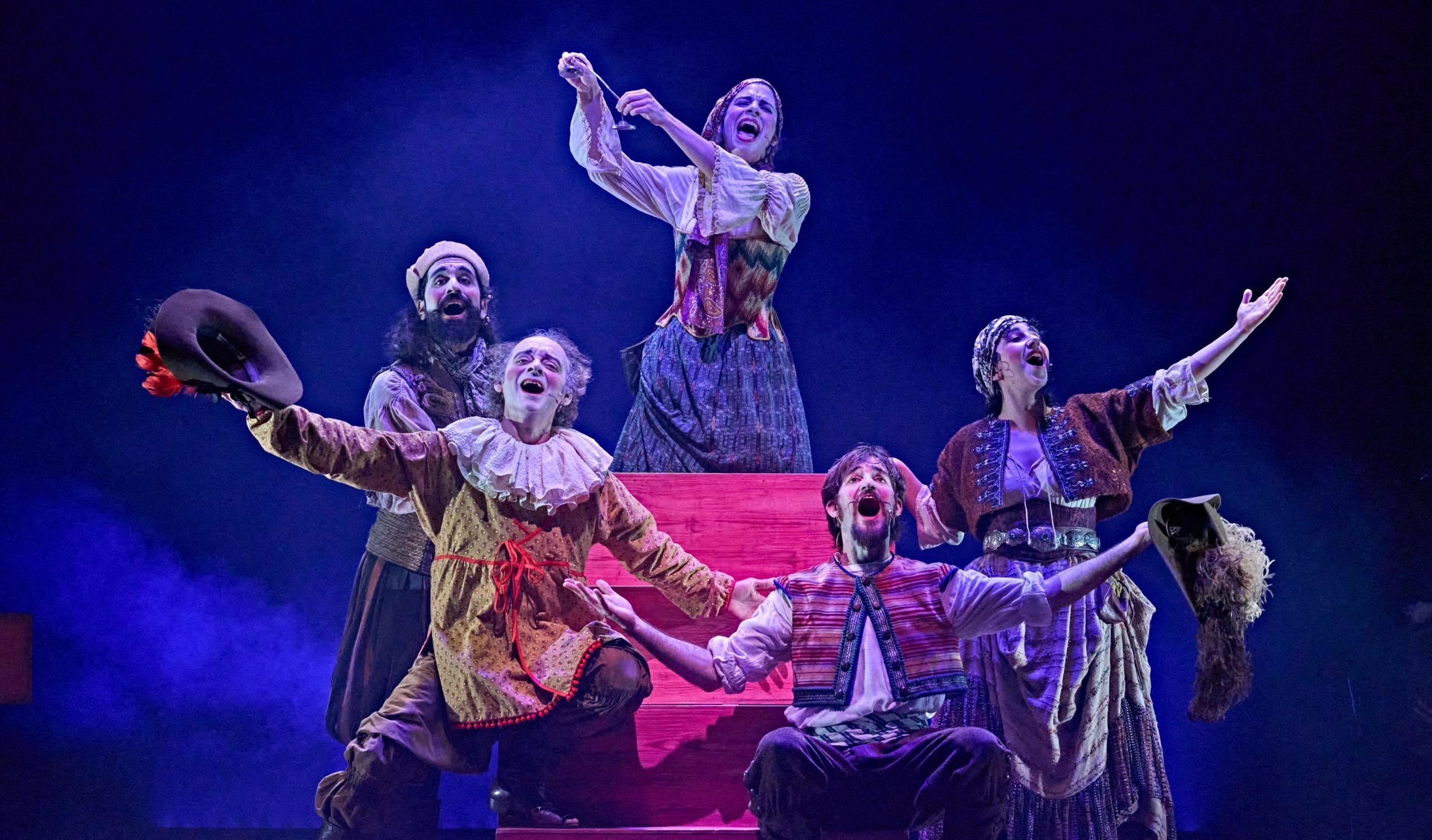 'Farra', espectáculo musical de la Compañía Lucas Escobedo y la Compañía Nacional de Teatro Clásico.