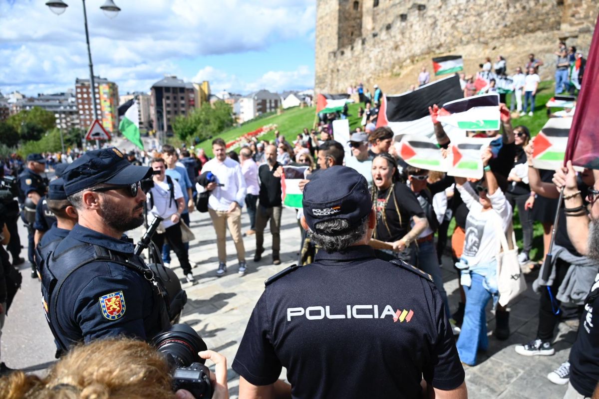 Vuelta a España Ponferrada (15)