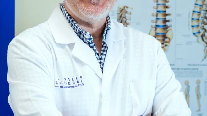 El doctor Valle Folgueral ha recibido numerosos premios nacionales e internacionales que avalan su trayectoria. El doctor Valle Folgueral ha recibido numerosos premios nacionales e internacionales que avalan su trayectoria.