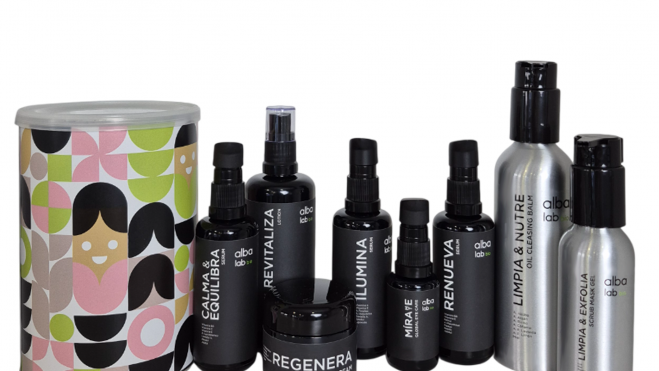 Cosmética ecológica de alta calidad con aceites y extractos vegetales.