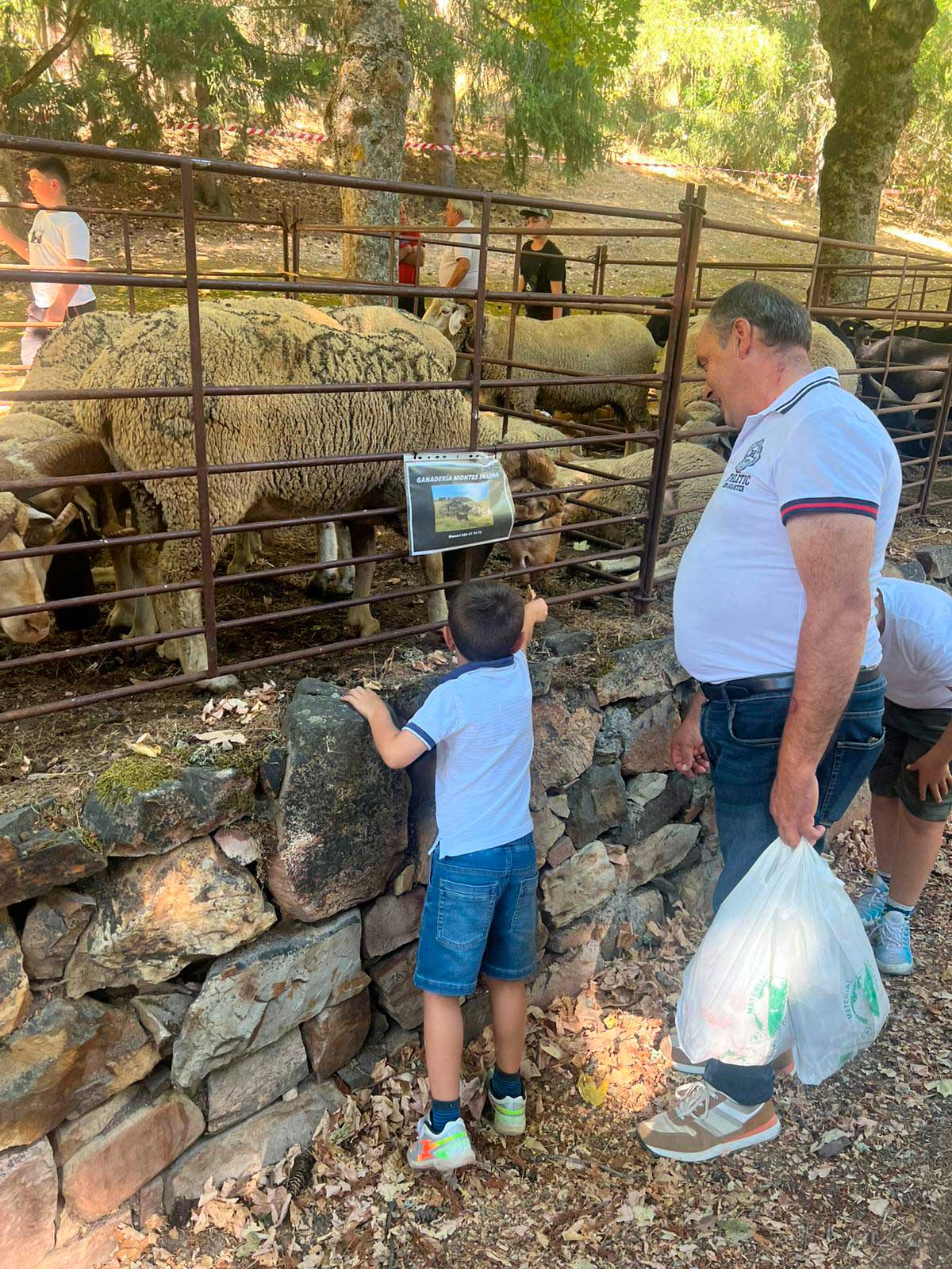  Fulgencio Fernández, periodista de las Nueva Crónica, fue el 'padrino´ de la 48ª edición de La Fiesta del Pastor. | L.N.C.