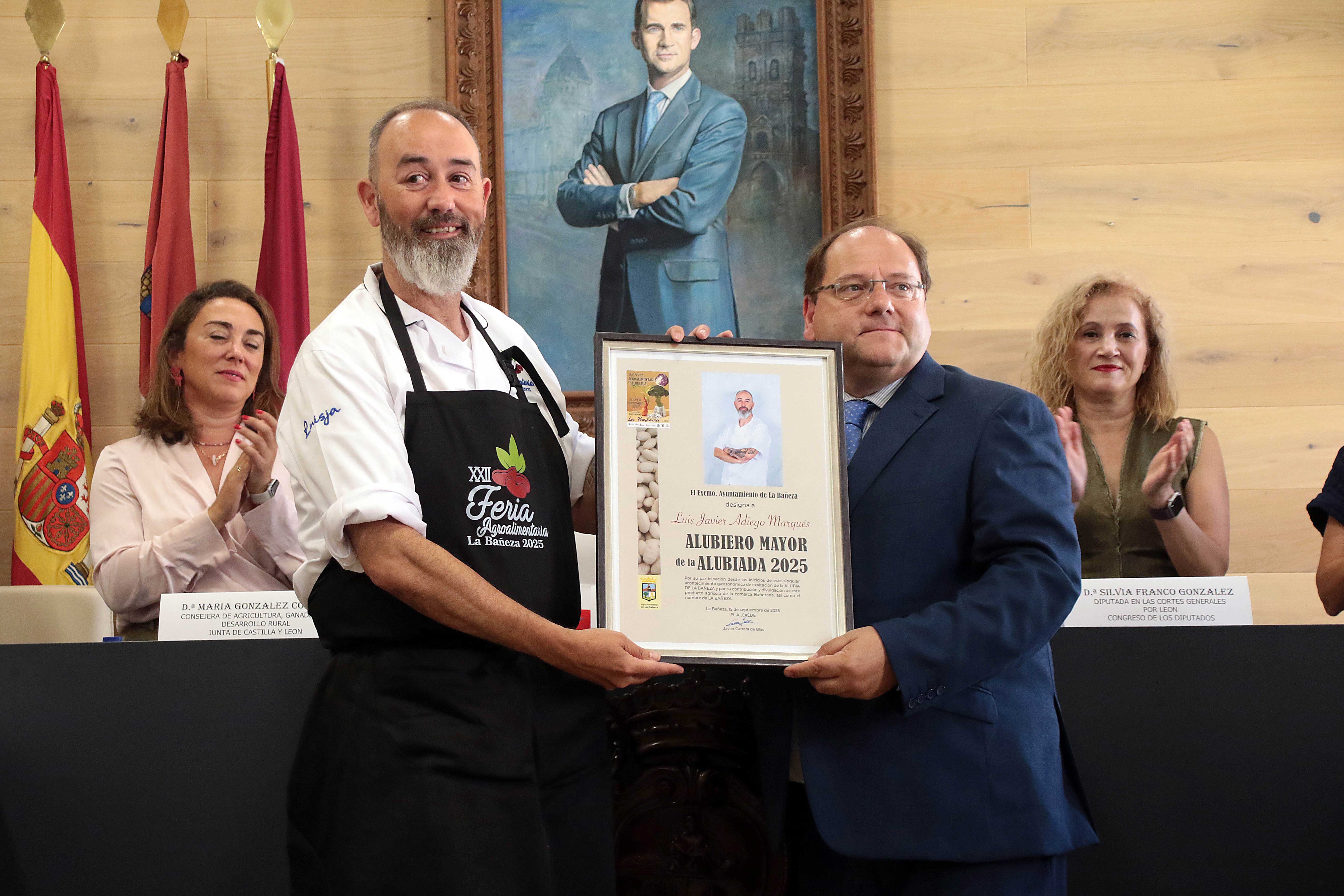 XXII Feria Agroalimentaria y Alubiada de La Bañeza. | PEIO GARCÍA (Ical)