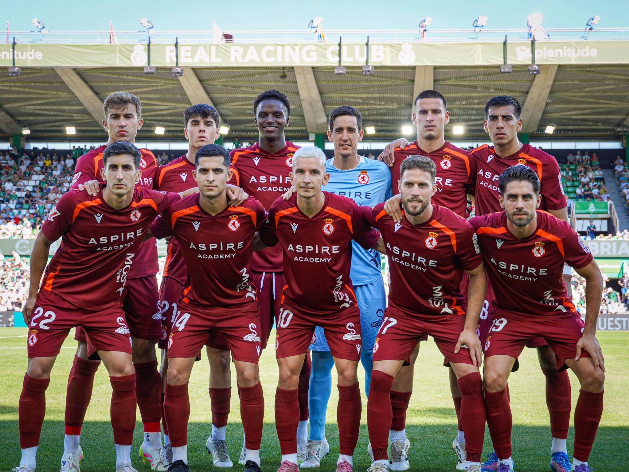 Once de la Cultural en Santander, con 8 de las nuevas incorporaciones presentes en él. | LALIGA