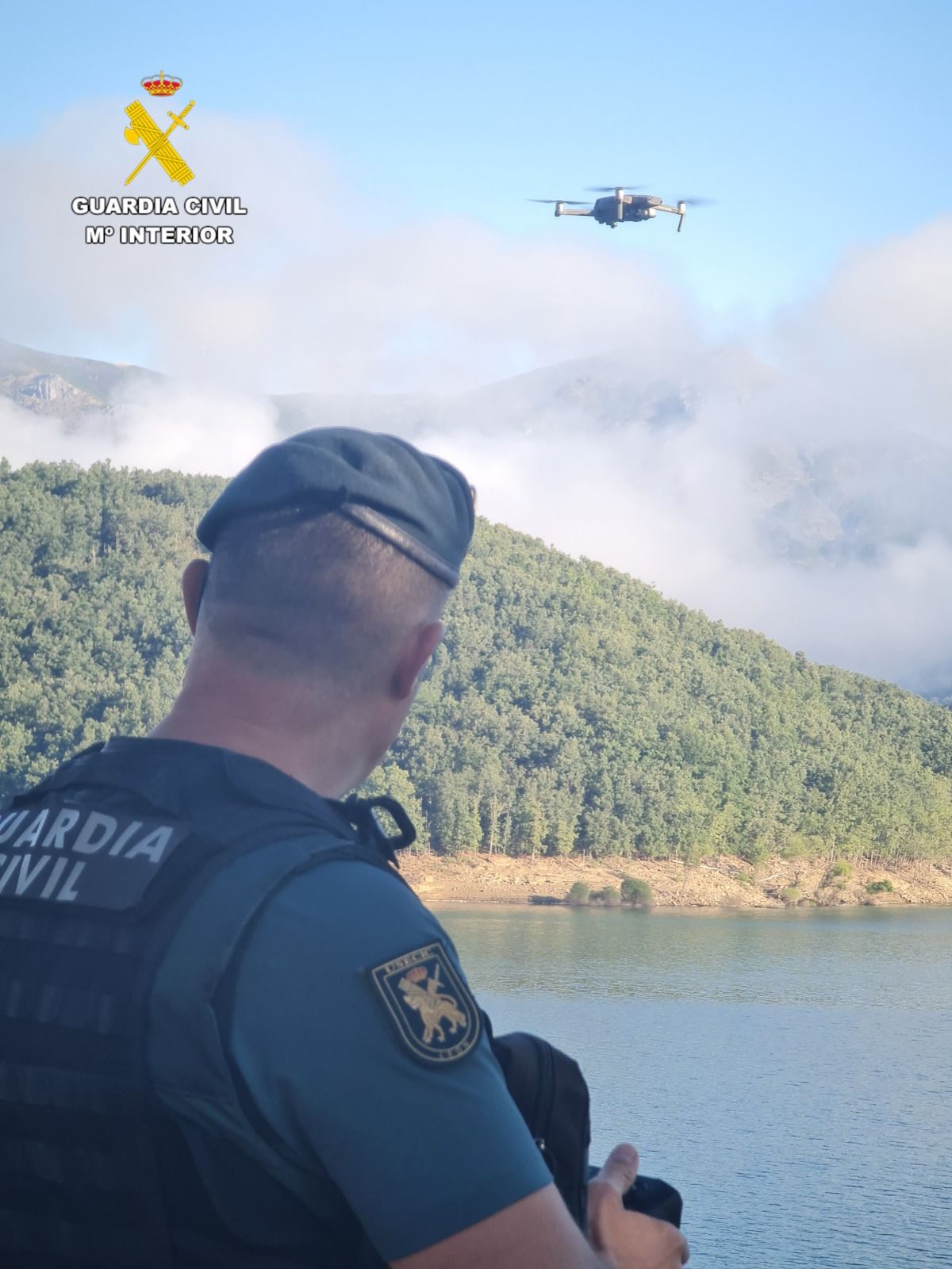 Un instante de la búsqueda de la Guardia CIvil.