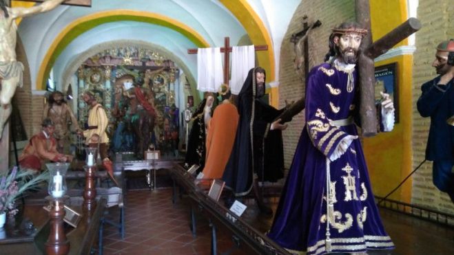 El Museo de la Semana Santa alberga piezas procesionales. El Museo de la Semana Santa alberga piezas procesionales.