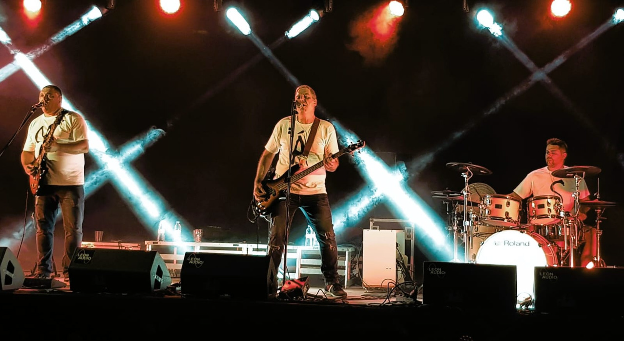 Los integrantes de la banda leonesa Alguien Más. | L.N.C.