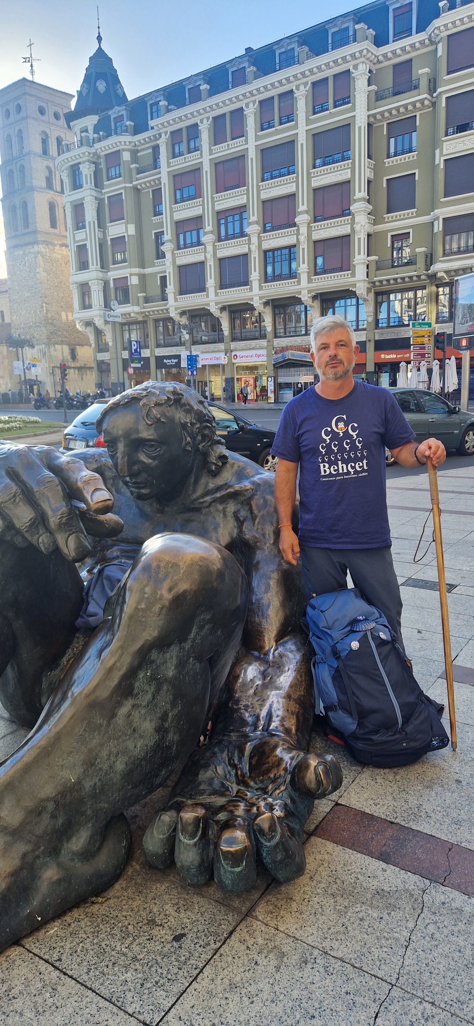 Pablo Hurtado de Mendoza Mallo, antes de salir de León hacia Mansilla de las Mulas. | ALFONSO MARTÍNEZ