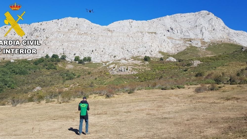 Un momento de la búsqueda con drones del hombre desaparecido. | GUARDIA CIVIL