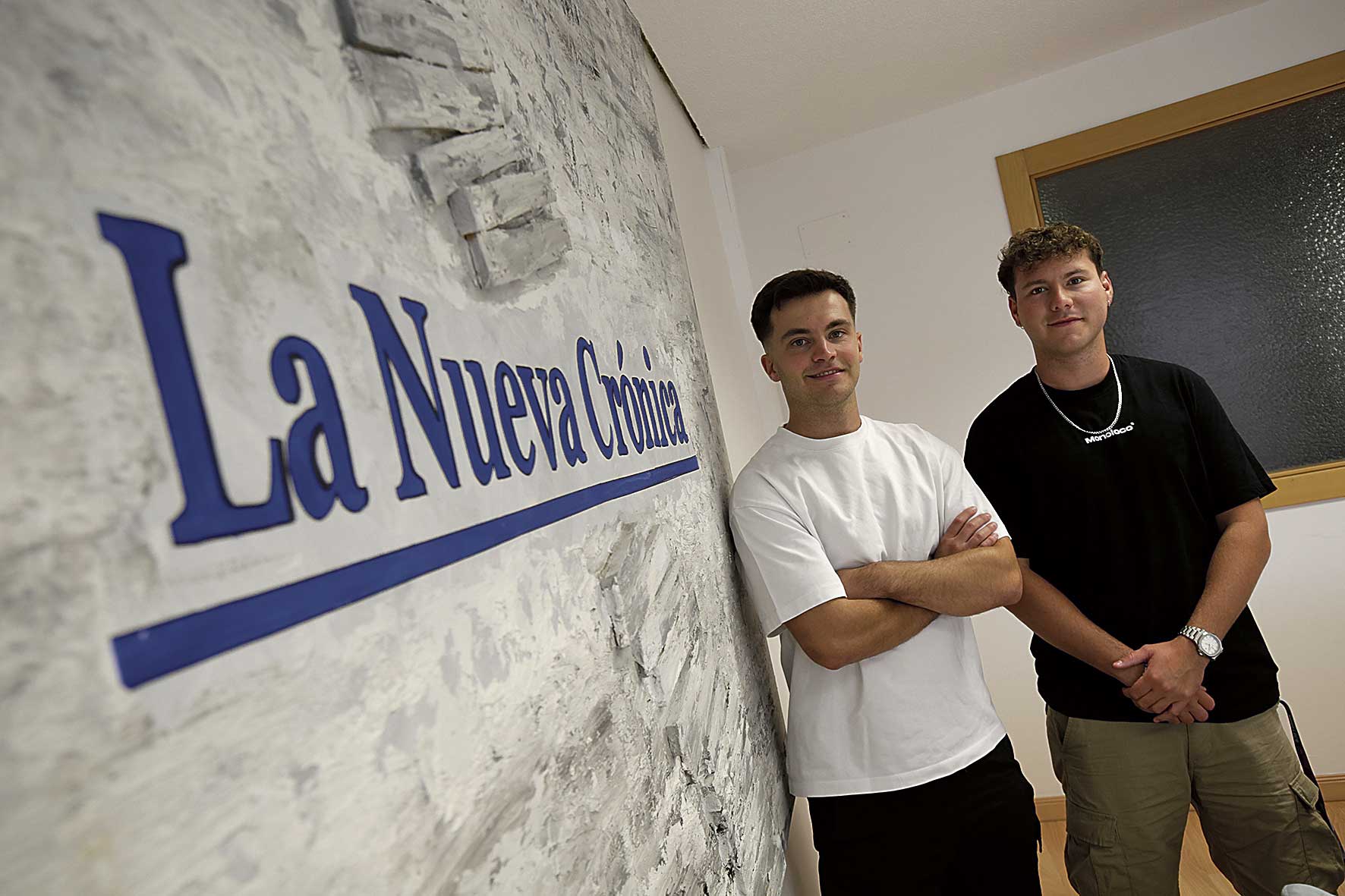 Diego Bajo (izquierda) y Héctor Herrero (derecha) son los jóvenes detrás del Monoloco Fest. | FERNANDO OTERO