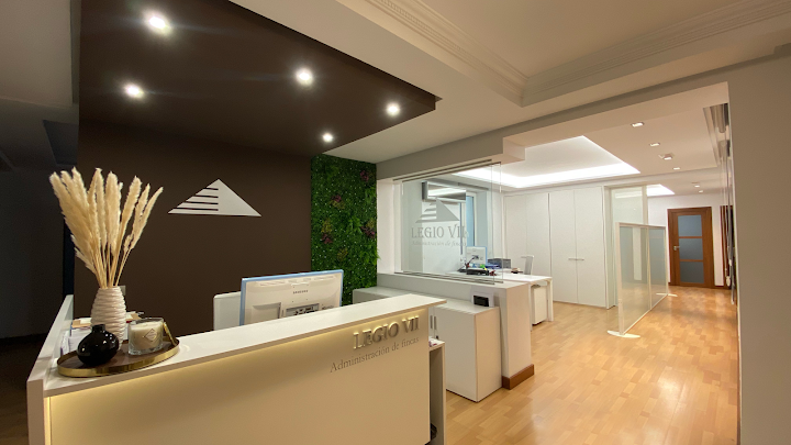 Legio VII Administración Un equipo de ocho profesionales que trabaja para que vivir en comunidad sea más sencillo