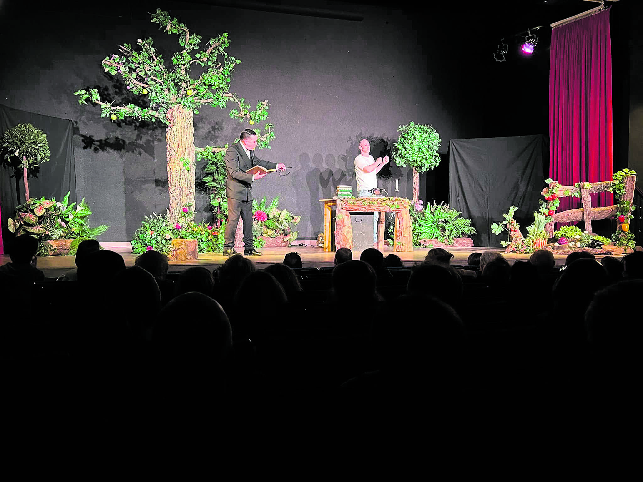 La programación de teatro de La Robla contará con La Rue. | L.N.C.