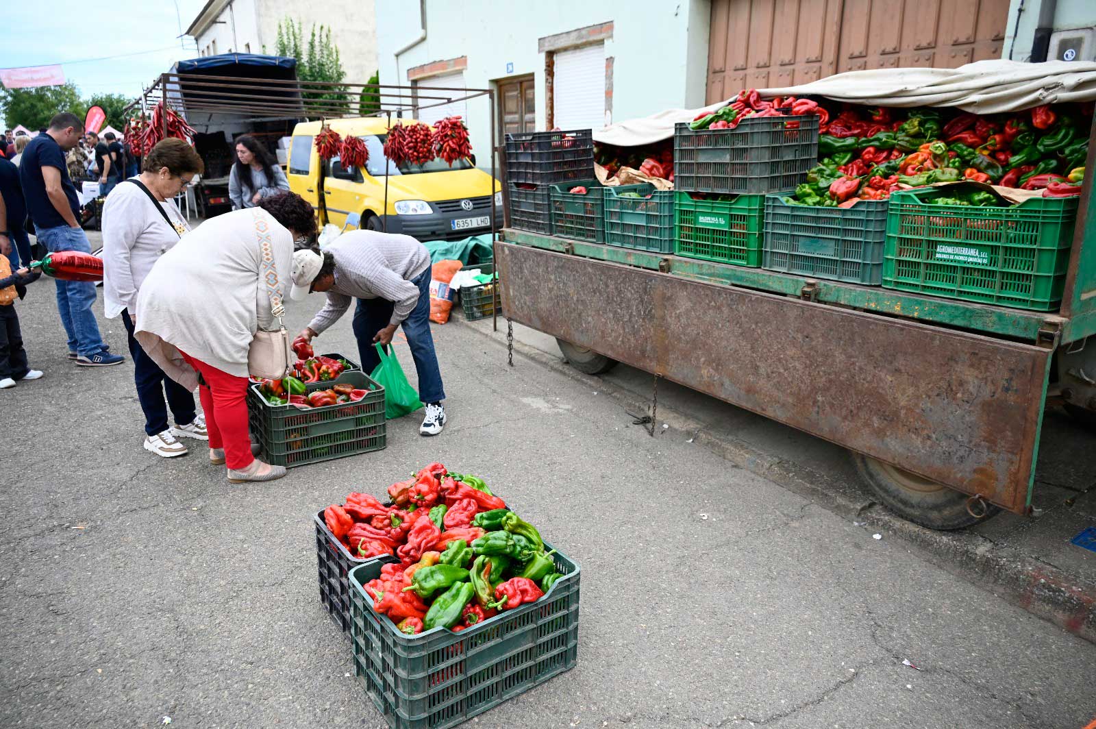 La mejor feria del pimiento de España triunfa en Fresno de la Vega
