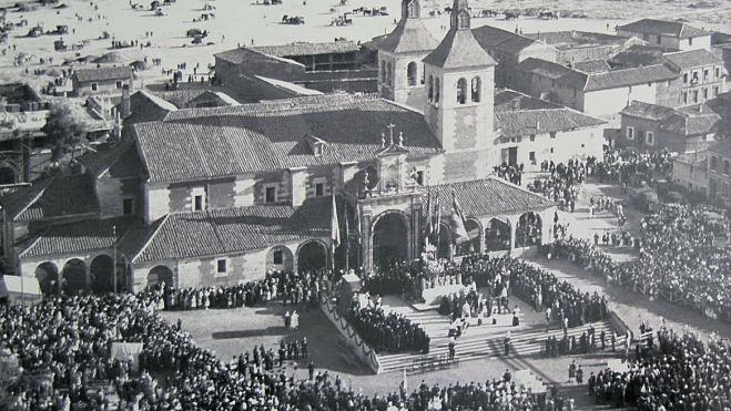 Foto de la Virgen del Camino 1