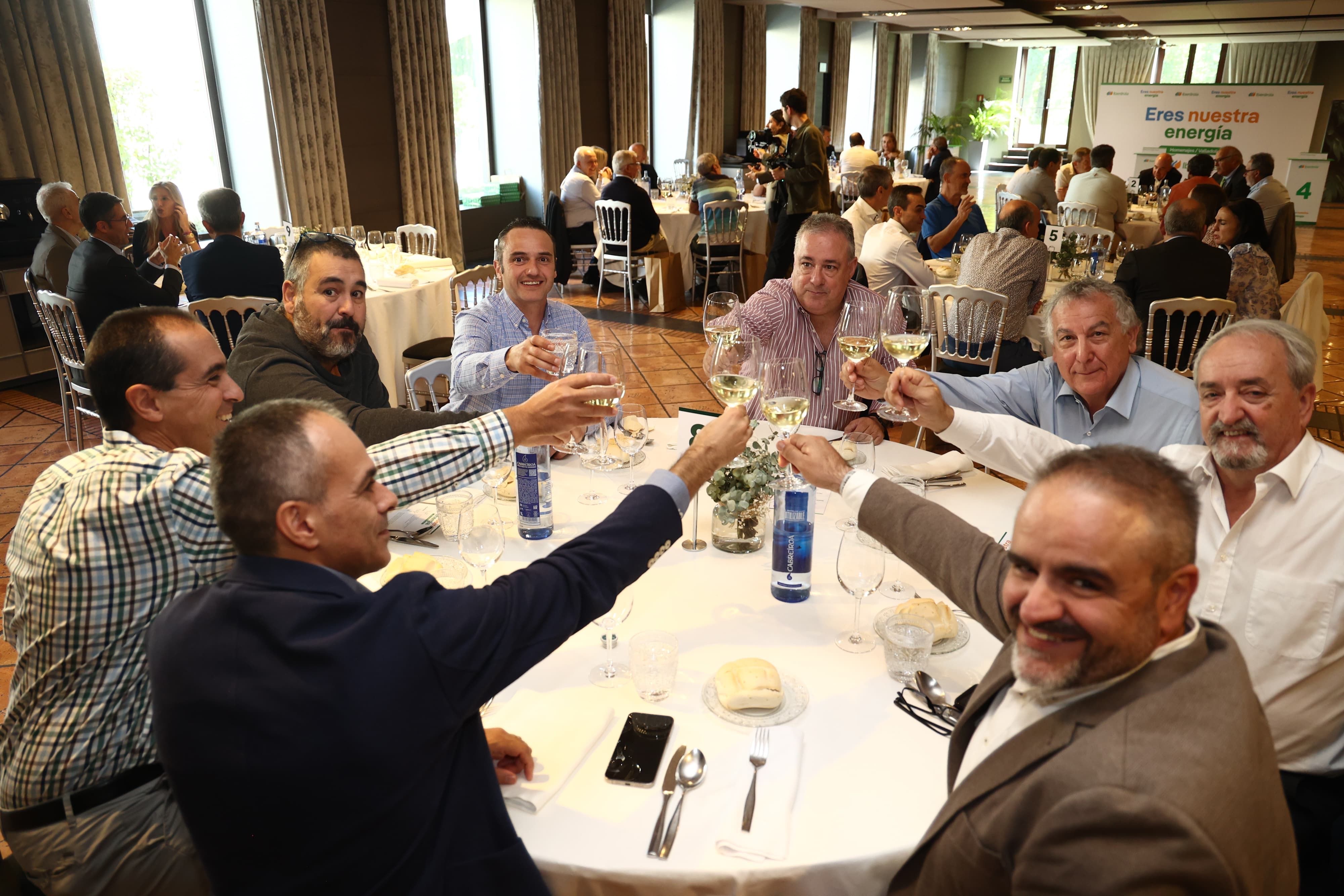 Iberdrola homenajea a trabajadores veteranos y jubilados de Castilla y León