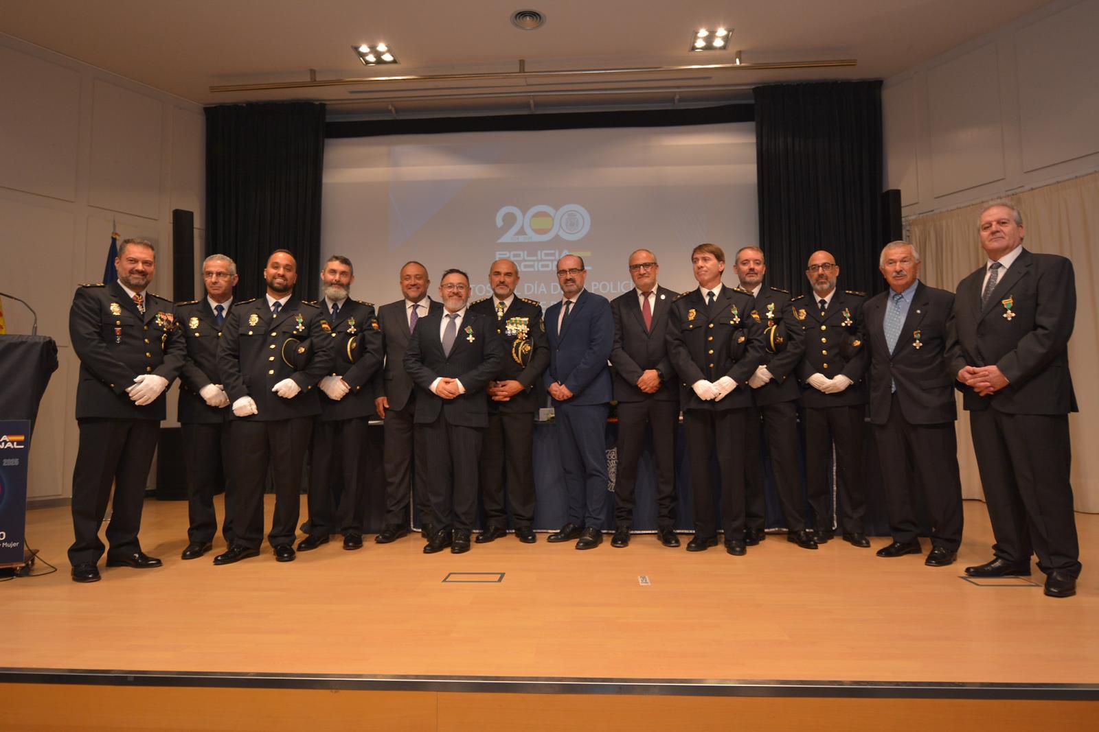 Agentes en Ponferrada durante los actos de la Policía Nacional. 