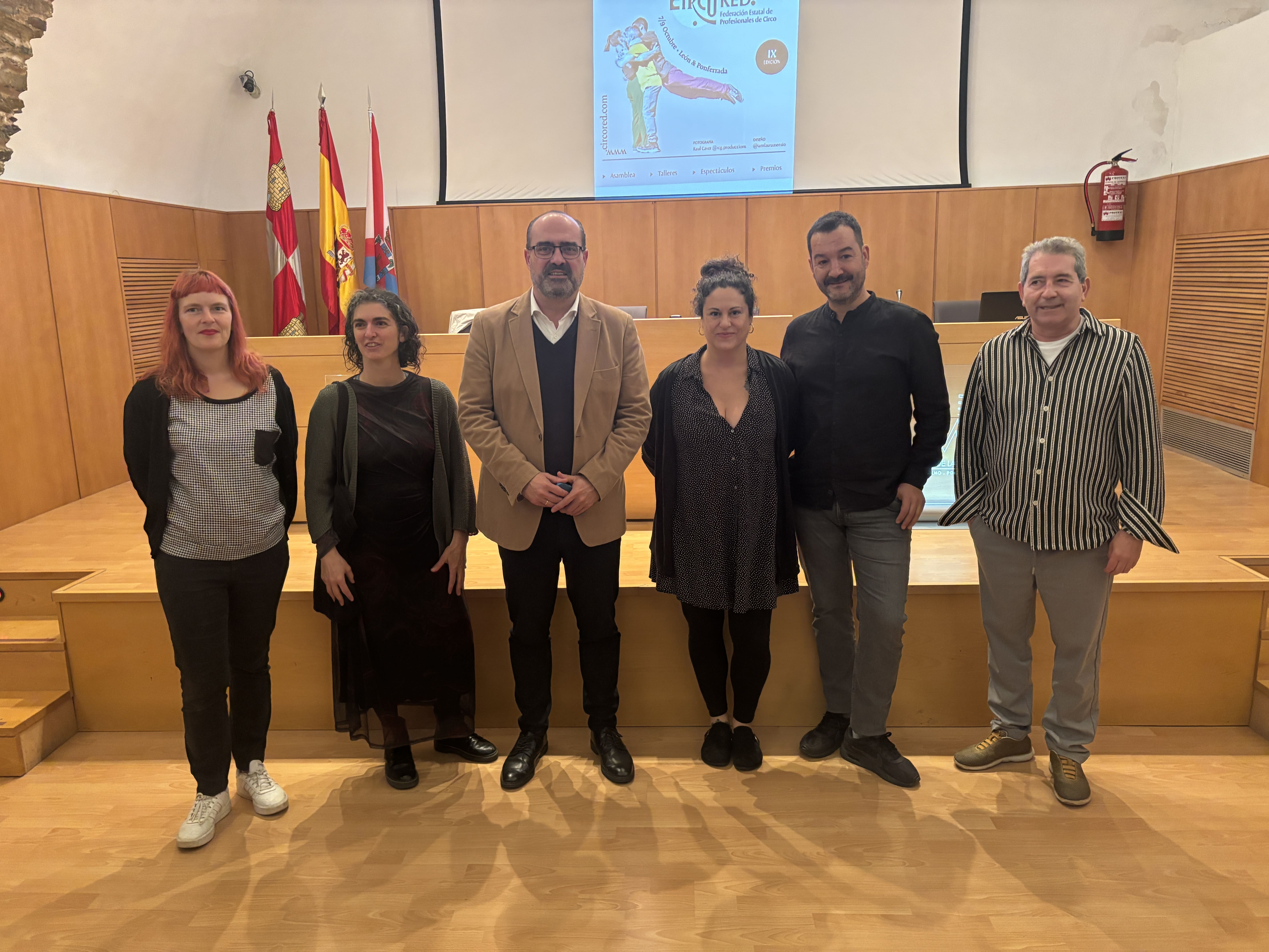 Presentación del programa de circo en Ponferrada. | JAVIRE FERNÁNDEZ