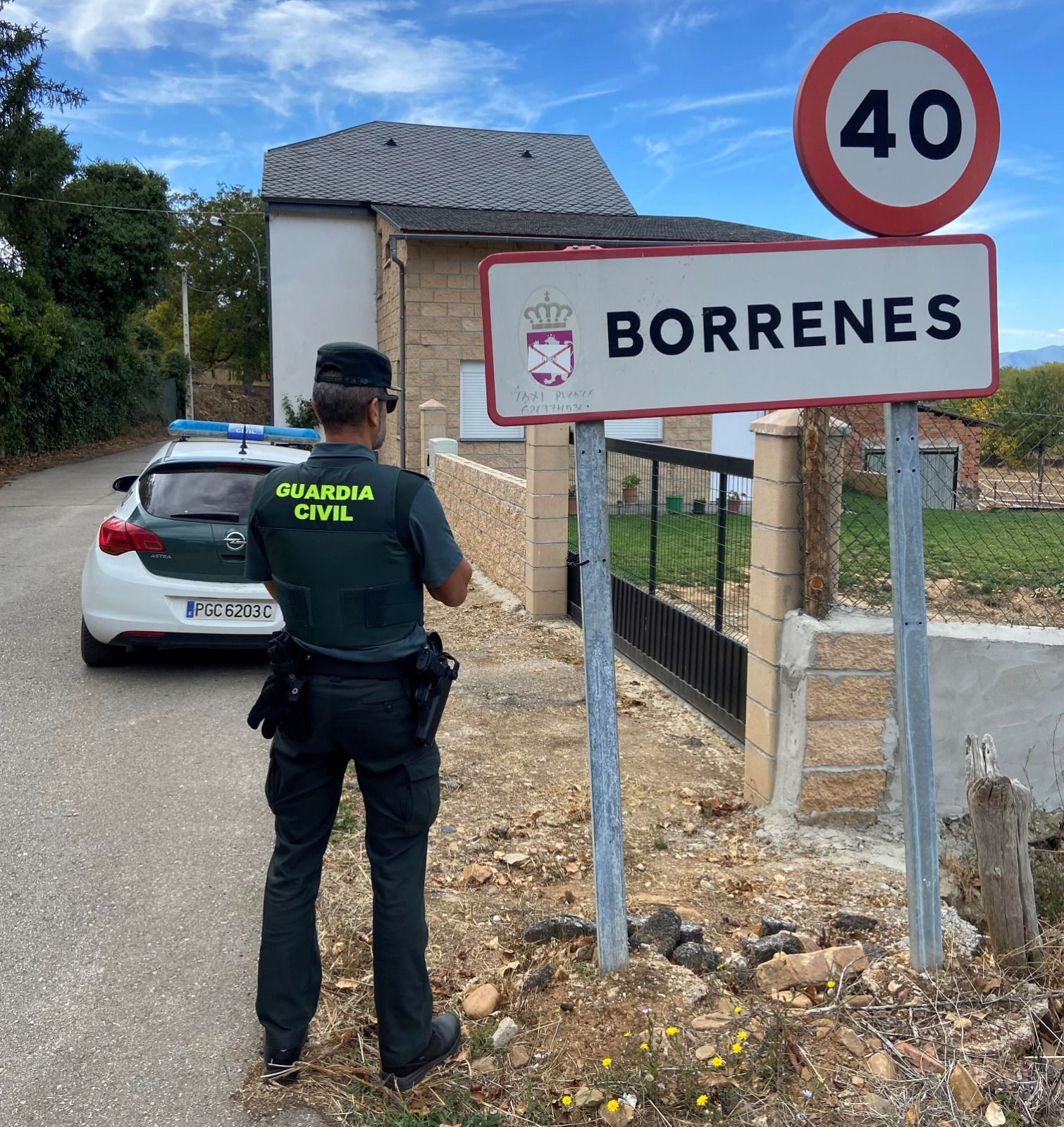Viviendas afectadas por los robos en Borrenes. | GUARDIA CIVIL