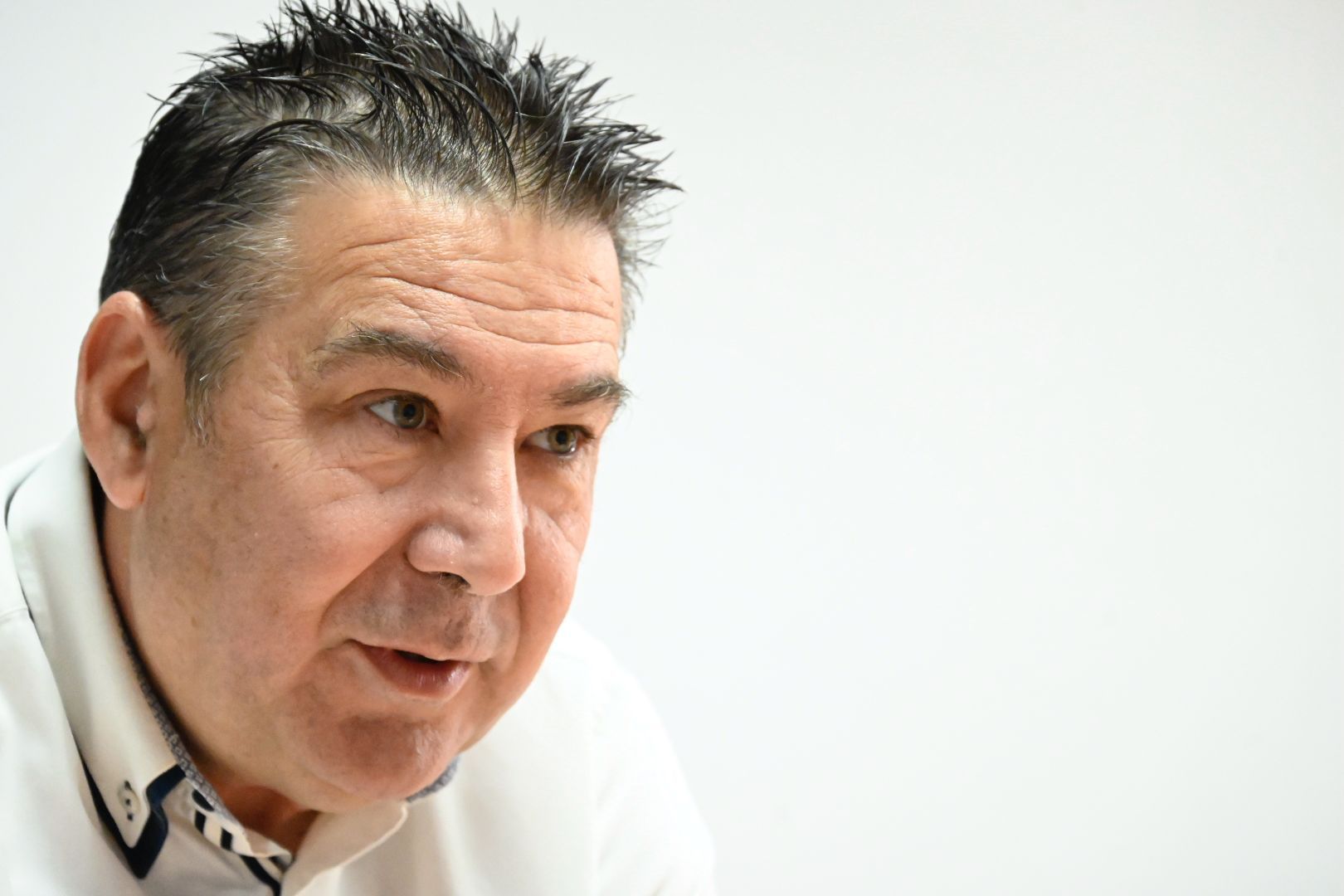 El portavoz de la  UPL en las Cortes de Castilla y León, Luis Mariano Santos. | SAÚL ARÉN