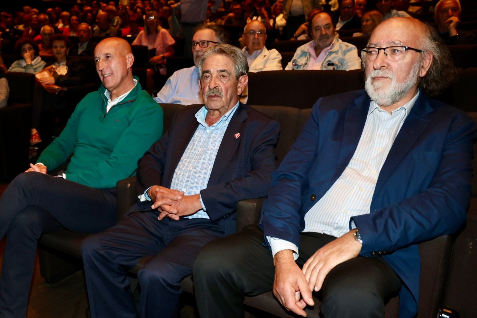 La Asociación Cultural de Estudios Leoneses y Unidad Leonesa celebra el acto ‘León nos necesita’, co La Asociación Cultural de Estudios Leoneses y Unidad Leonesa celebra el acto ‘León nos necesita’, co