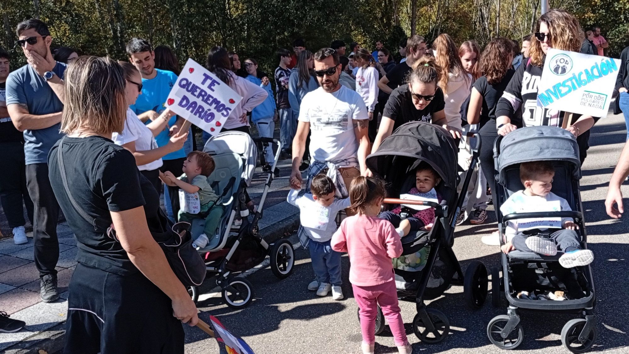 Tercera carrera solidaria por el pequeño Darío en La Pola de Gordón. E. NIÑO(1) Tercera carrera solidaria por el pequeño Darío en La Pola de Gordón. E. NIÑO(1)