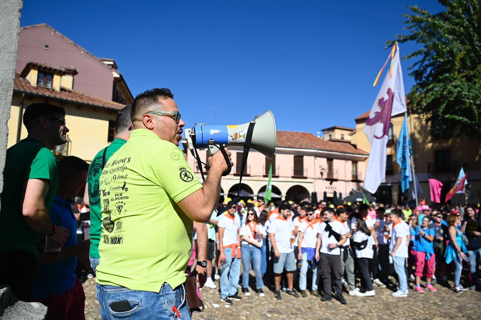 Celebración del Día de las Peñas en León. | SAÚL ARÉN