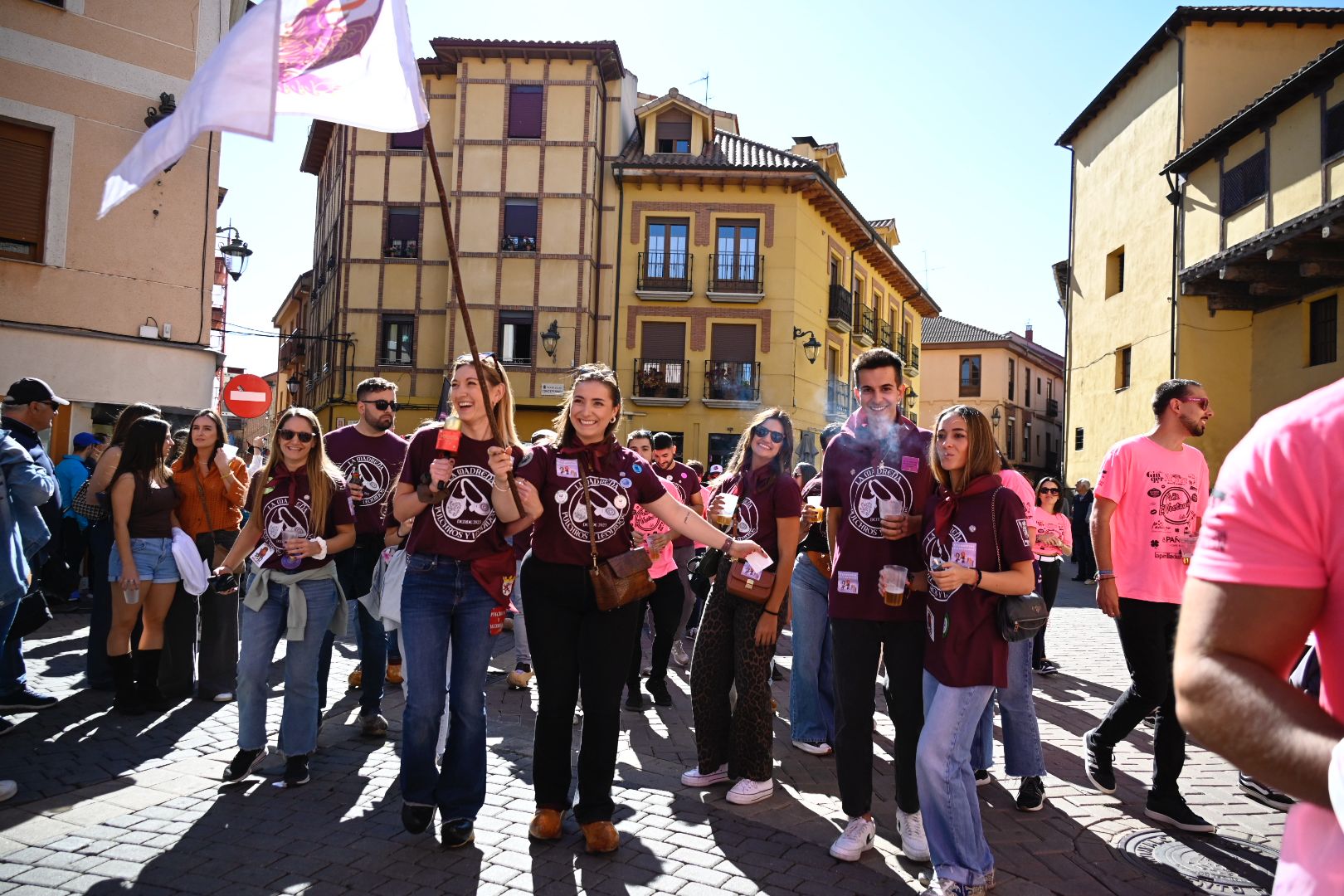 Celebración del Día de las Peñas en León. | SAÚL ARÉN
