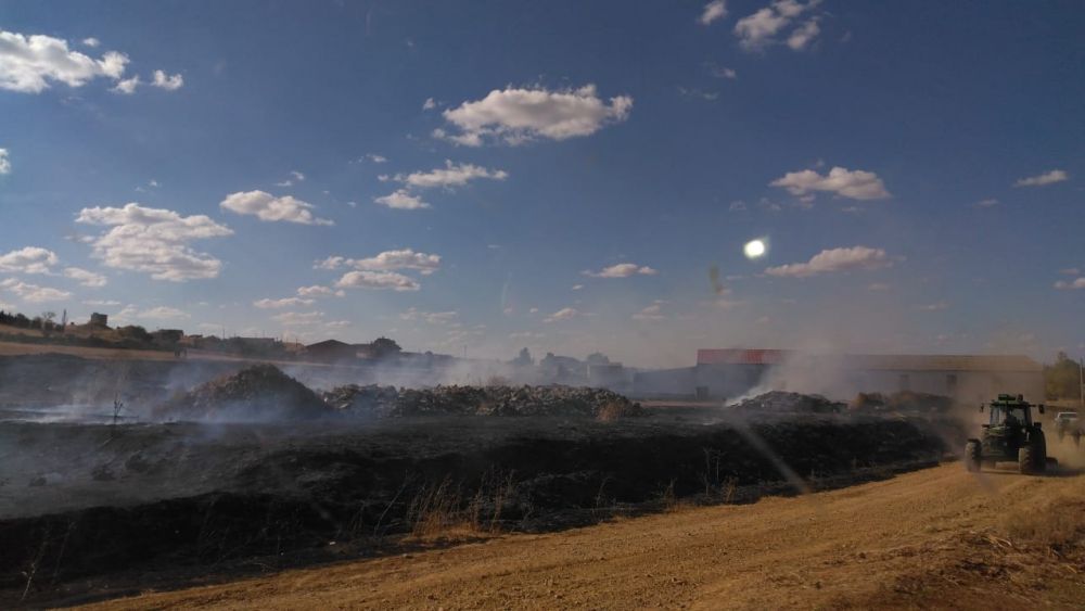 Estado en el que quedó la zona tras el incendio. | DIPUTACIÓN DE LEÓN
