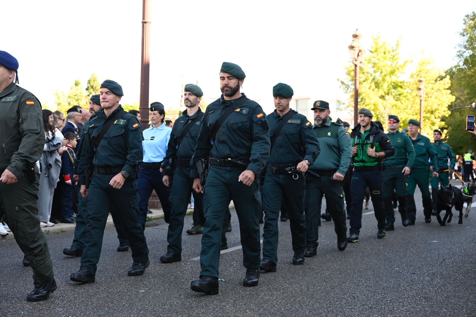 La Guardia Civil de León rinde honores a su patrona. | SAÚL ARÉN