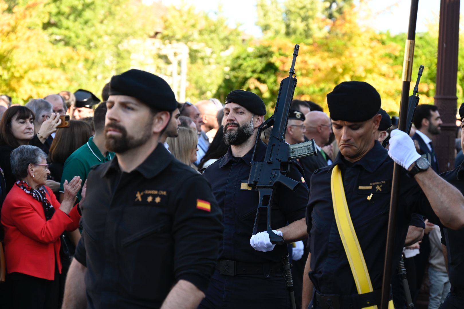 La Guardia Civil de León rinde honores a su patrona. | SAÚL ARÉN