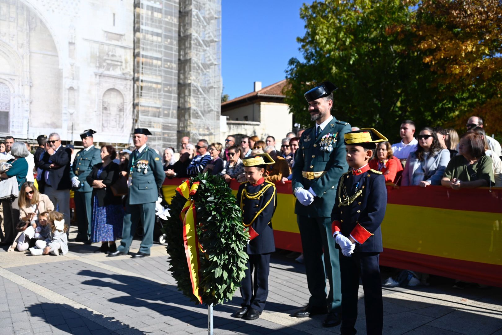 La Guardia Civil de León rinde honores a su patrona. | SAÚL ARÉN