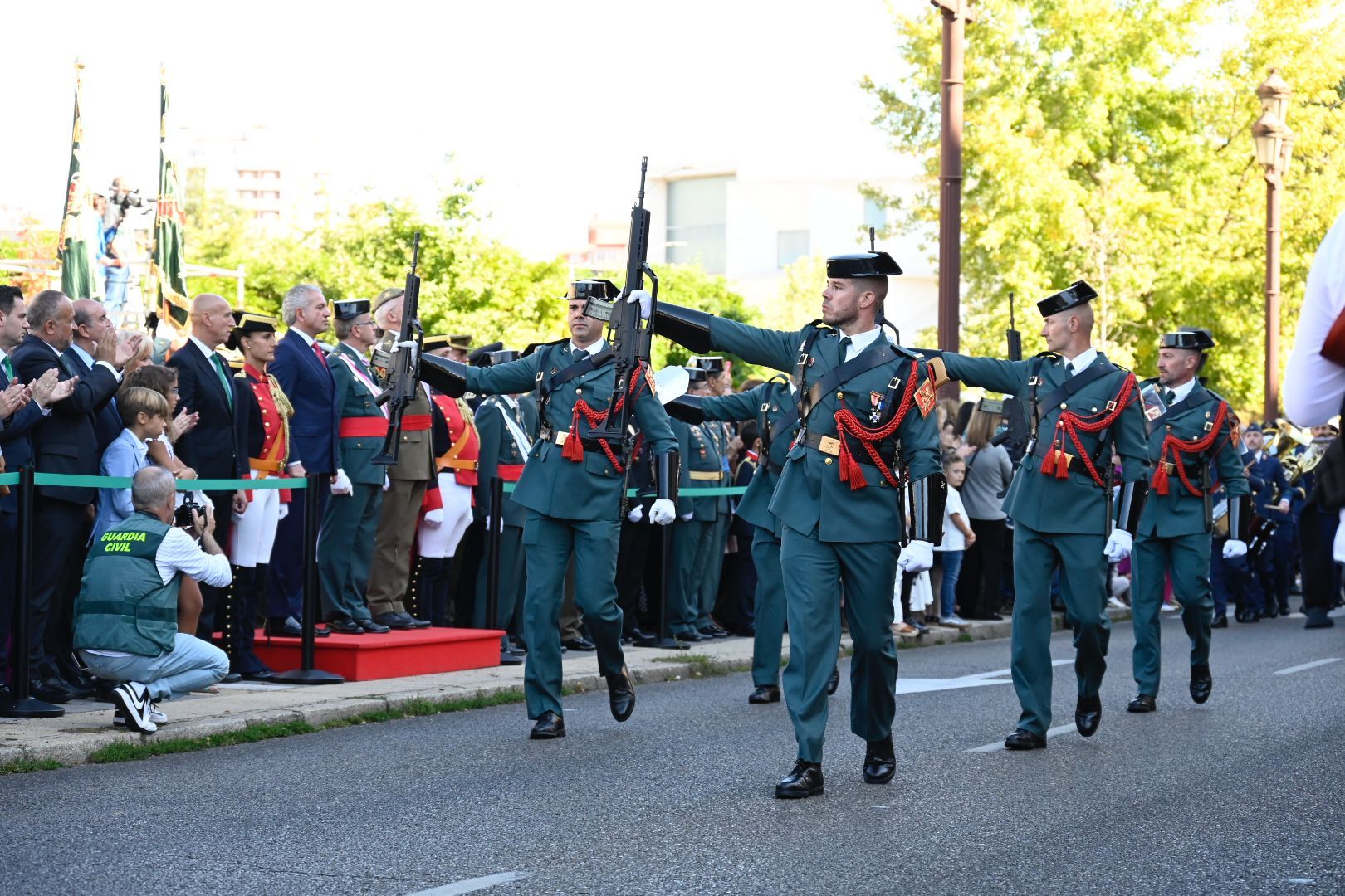 La Guardia Civil de León rinde honores a su patrona. | SAÚL ARÉN