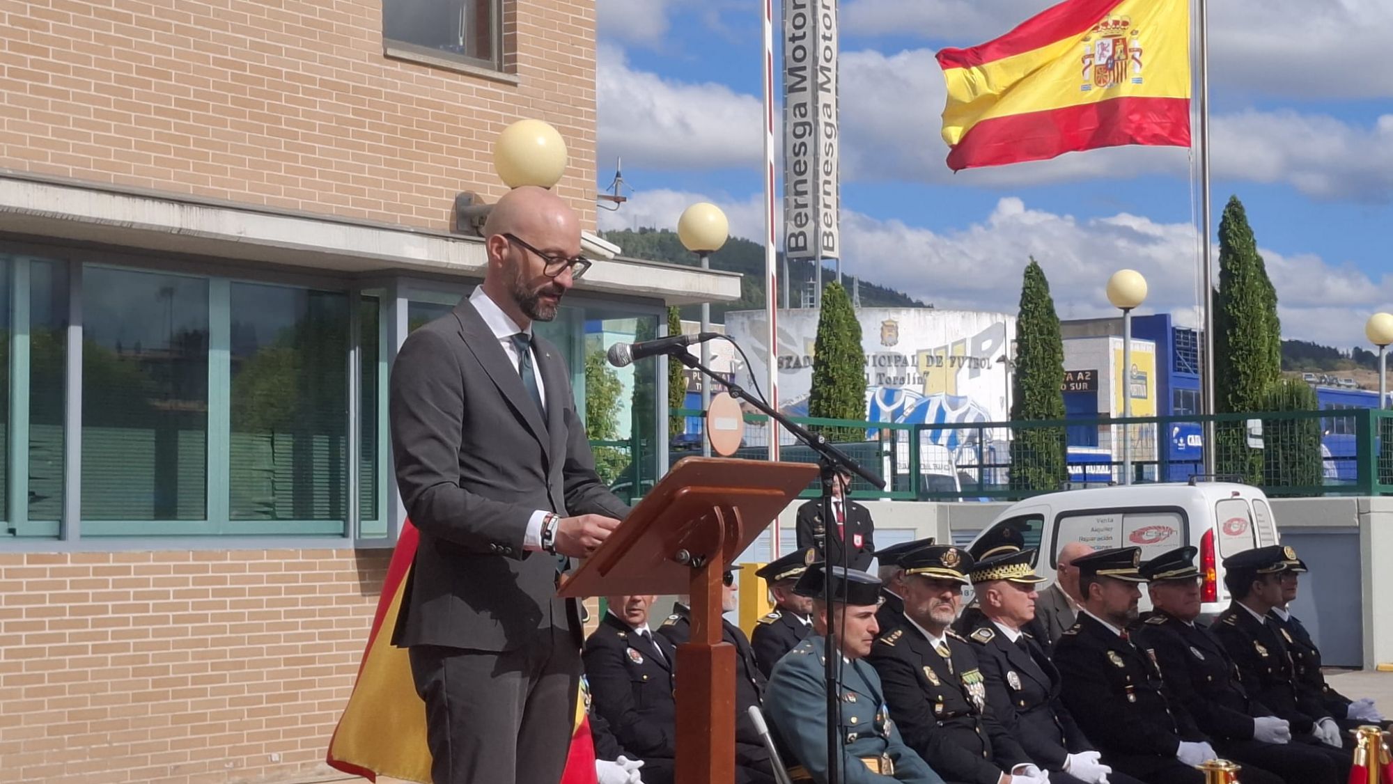 El subdelegado, Héctor Alaiz, durante su discurso. | L.N.C.