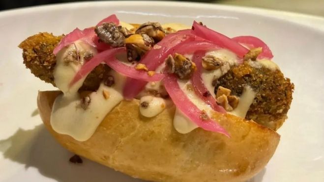 'Hot dog de morcilla' de El Calecho premiado en la categoría de tapa tradicional
