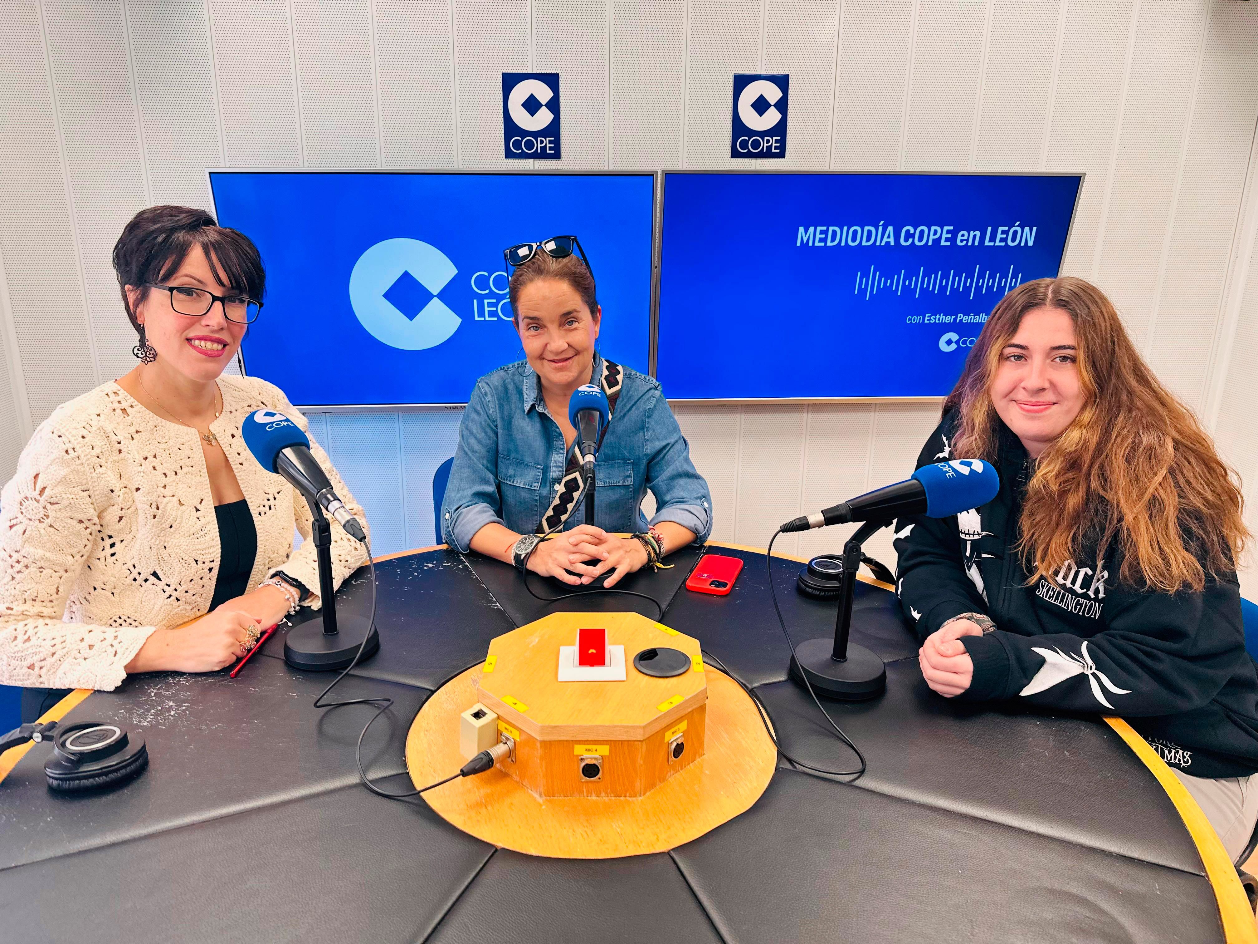 Natichu Alvarado en el programa Entre Nosotras emitido por Cope León. | L.N.C. Natichu Alvarado en el programa Entre Nosotras emitido por Cope León. | L.N.C.