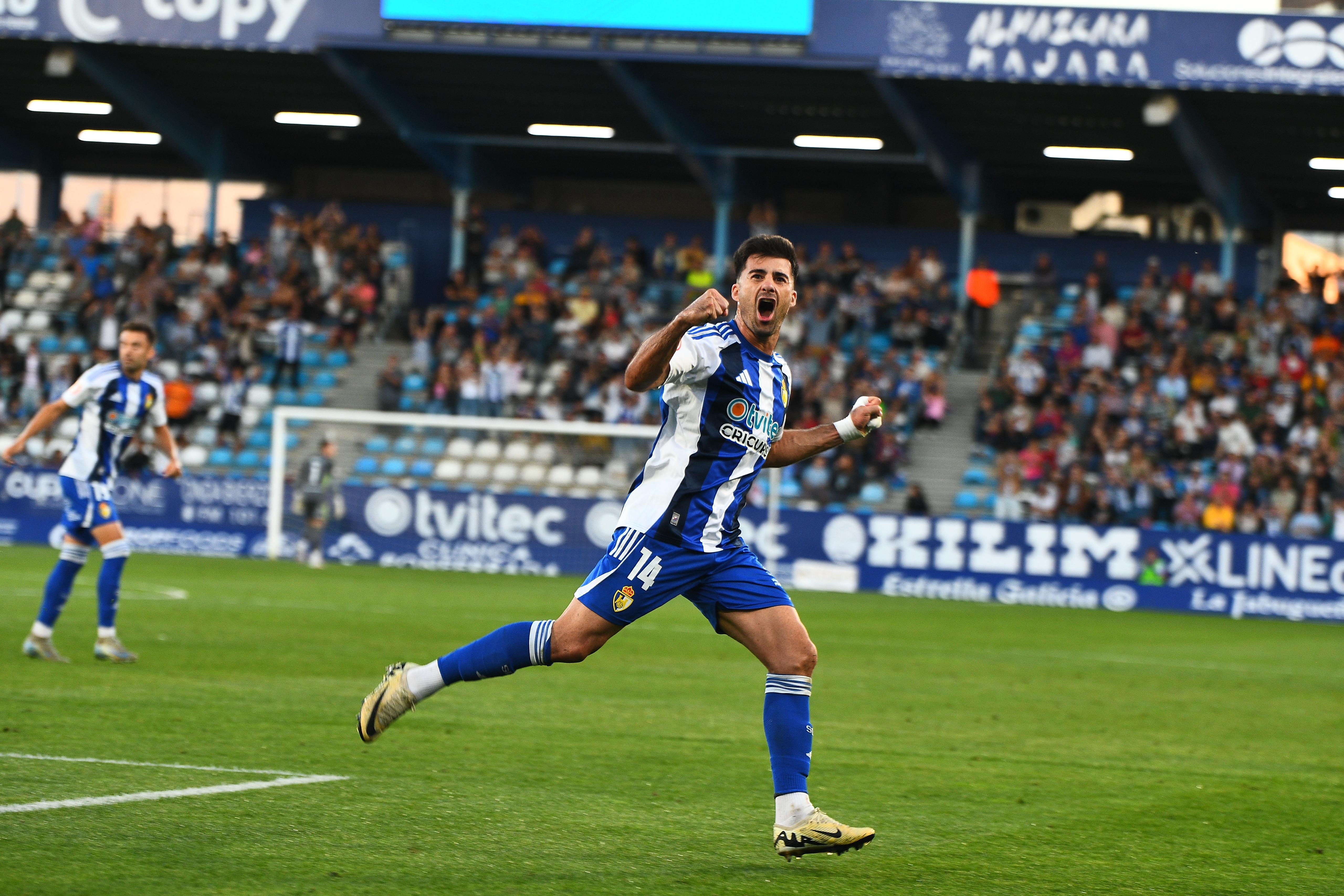 Xemi es el jugador con más partidos en Primera Federación. QUINITO