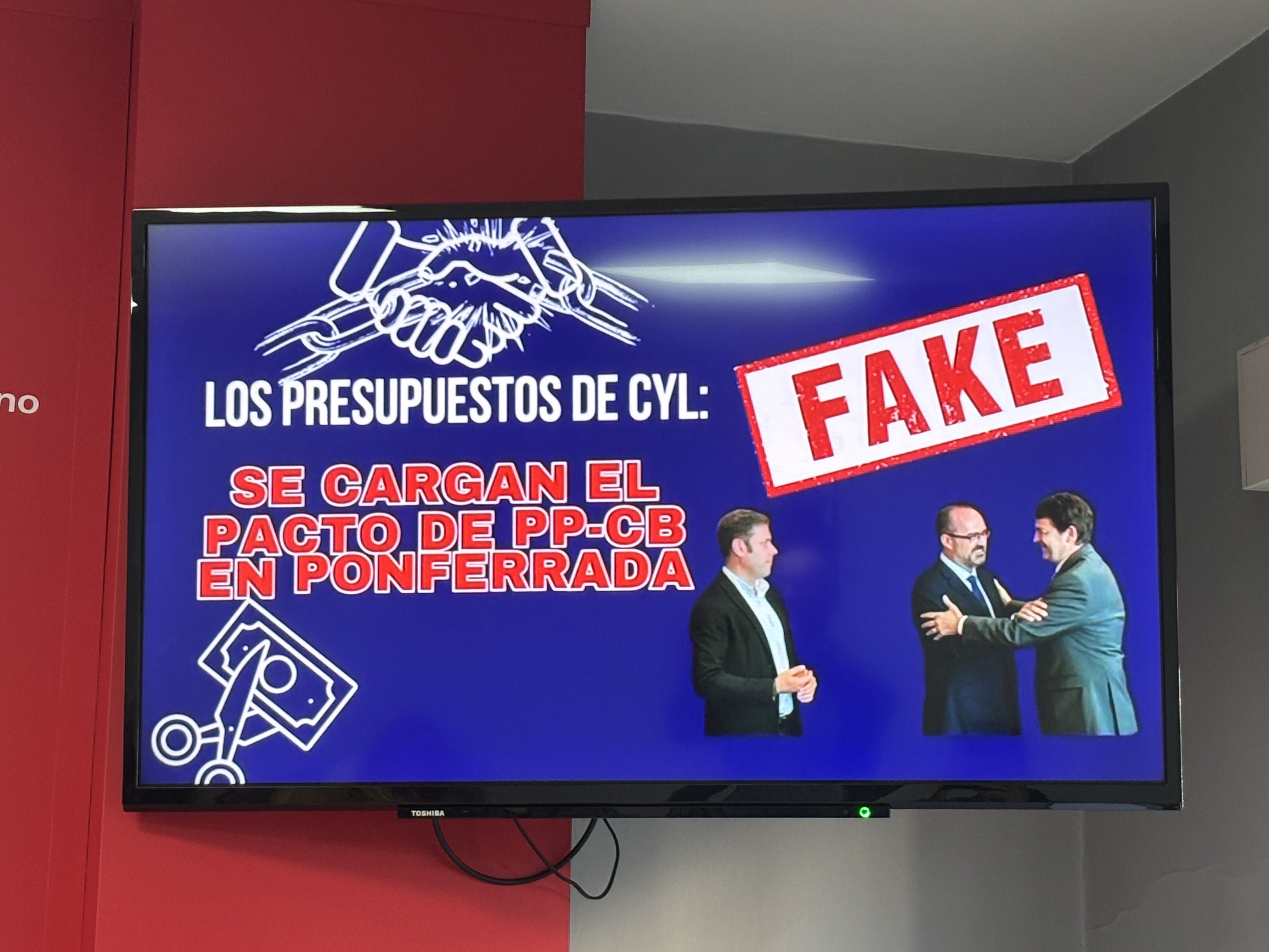 Diapositiva mostrada durante la rueda de prensa del PSOE de Ponferrada. | JAVIER FERNÁNDEZ