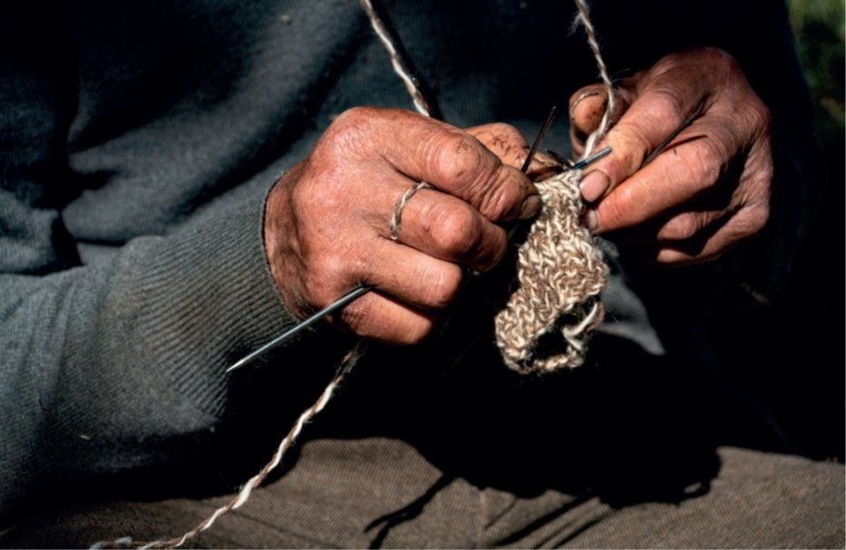 Imagen de Maximino M. Panizo perteneciente a la exposición 'Entre manos. El latido del tiempo', que este sábado se inaugura en el Mihacale.
